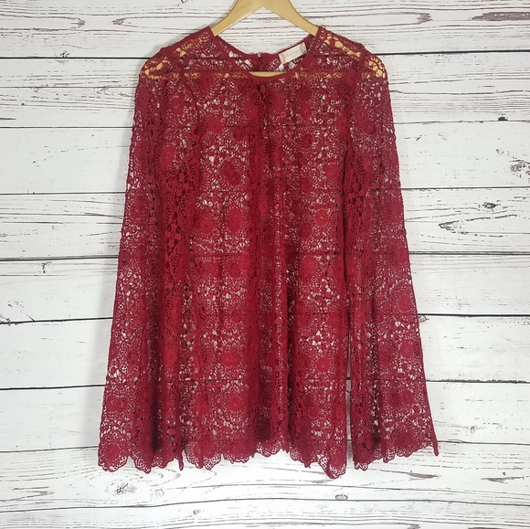 Altar'd State Tops - 5/$25 Altar'd State crochet flare sleeve tunic